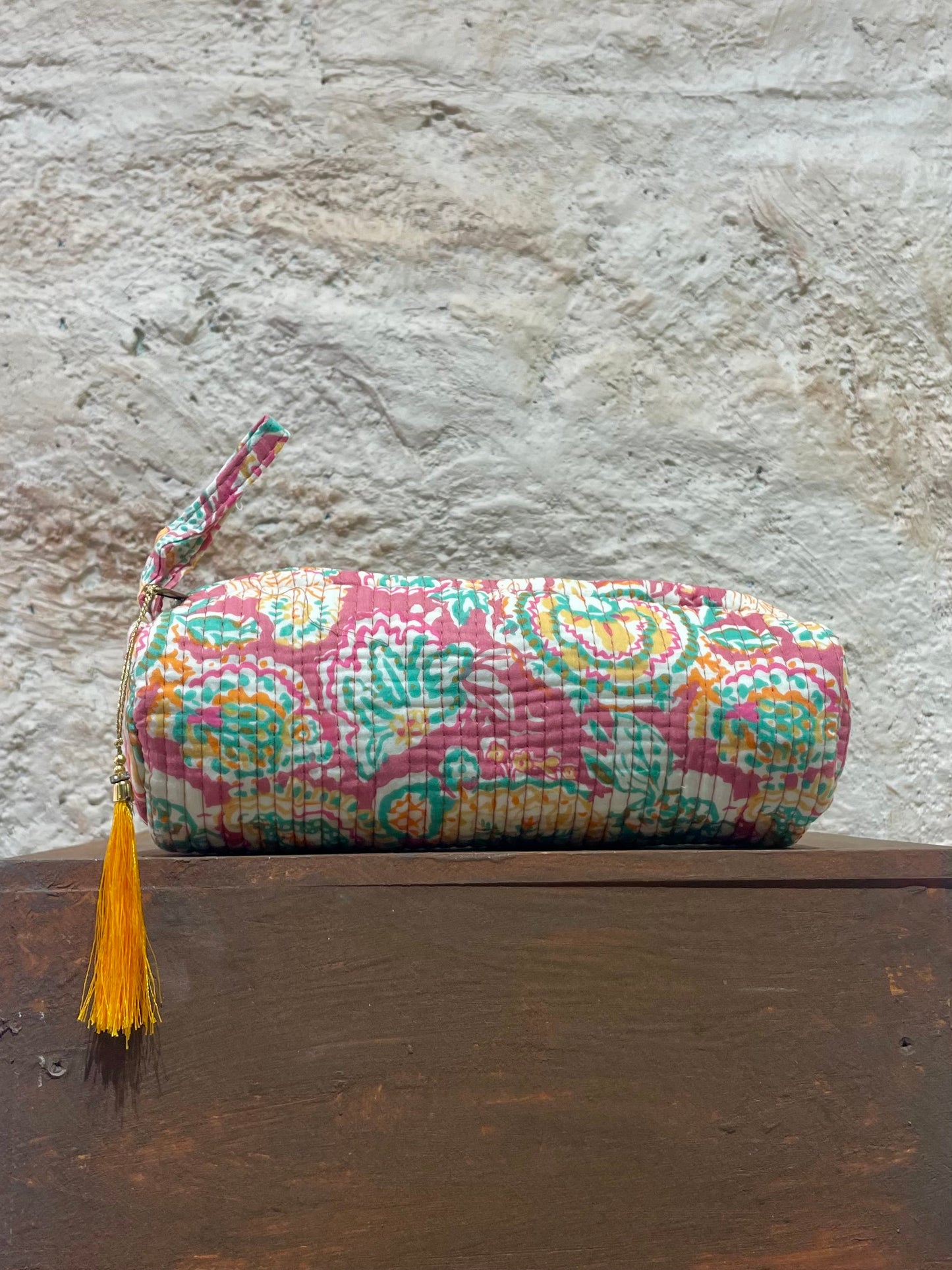 ESTUCHE GRANDE ESTAMPADO ROSA-VERDE