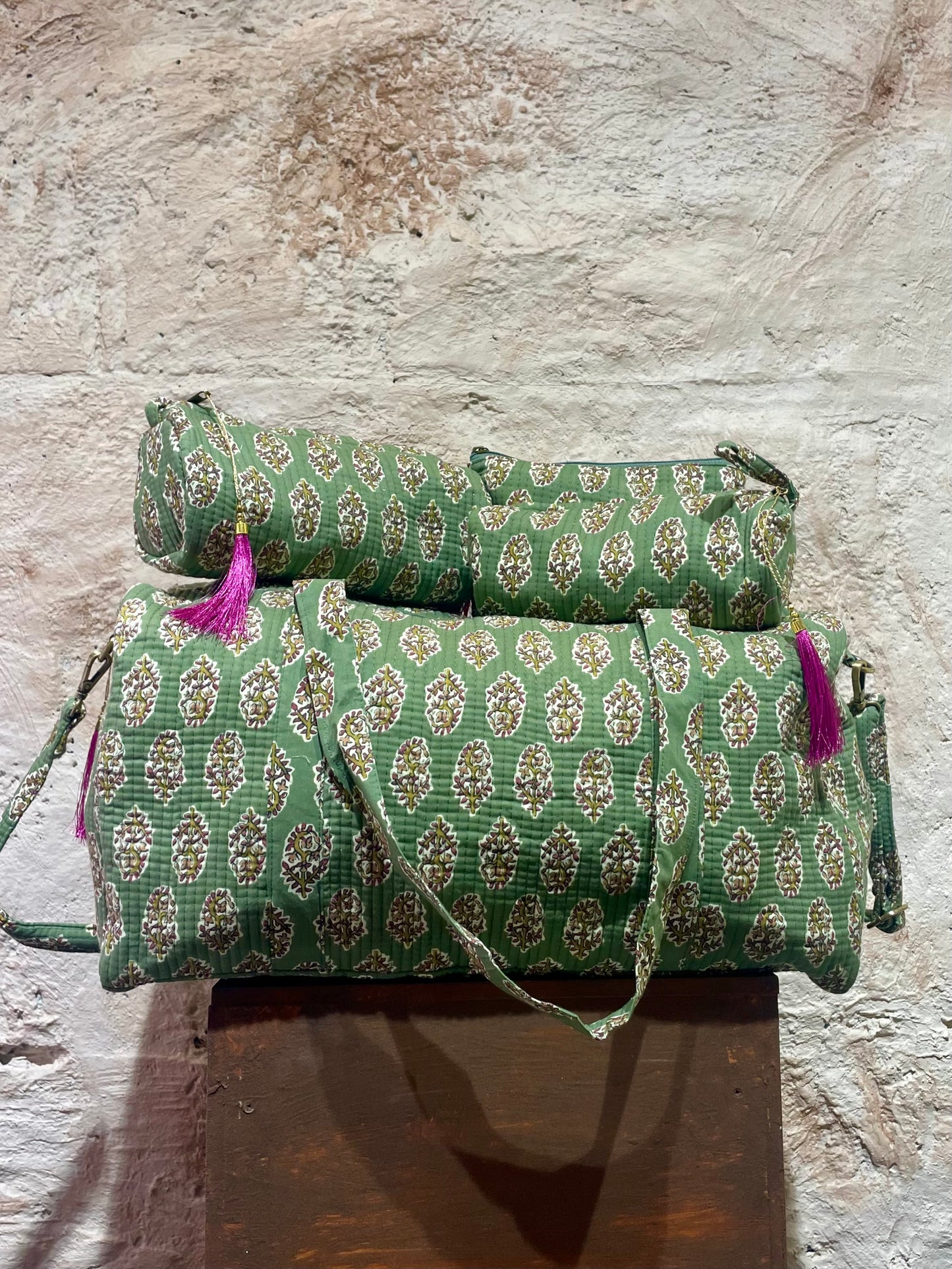 ESTUCHE PEQUEÑO KAKI