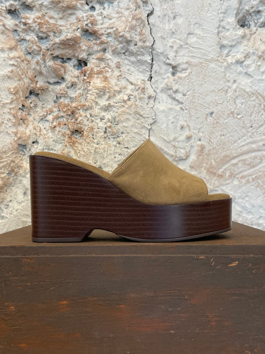 ZUECO ALTO TAUPE